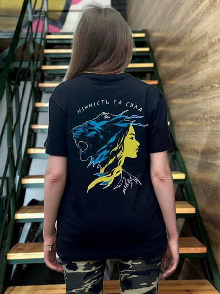 Футболка "Ніжність та сила" Чорний S фото